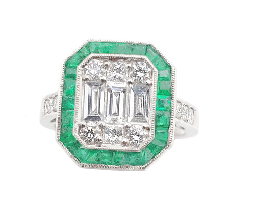 Dear Illusion Diamond & Emerald  Ring